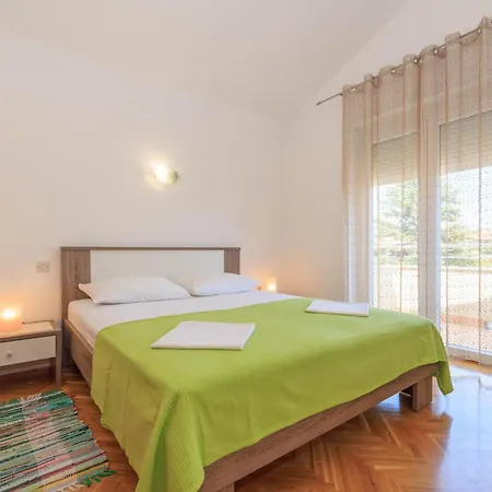 Antares N3 Close To Center